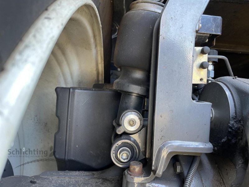 Traktor от тип Valtra T 174 ED, Gebrauchtmaschine в Soltau (Снимка 10)