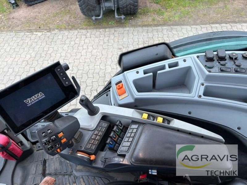 Traktor типа Valtra T 174 EV 1A7, Gebrauchtmaschine в Schneverdingen (Фотография 10)