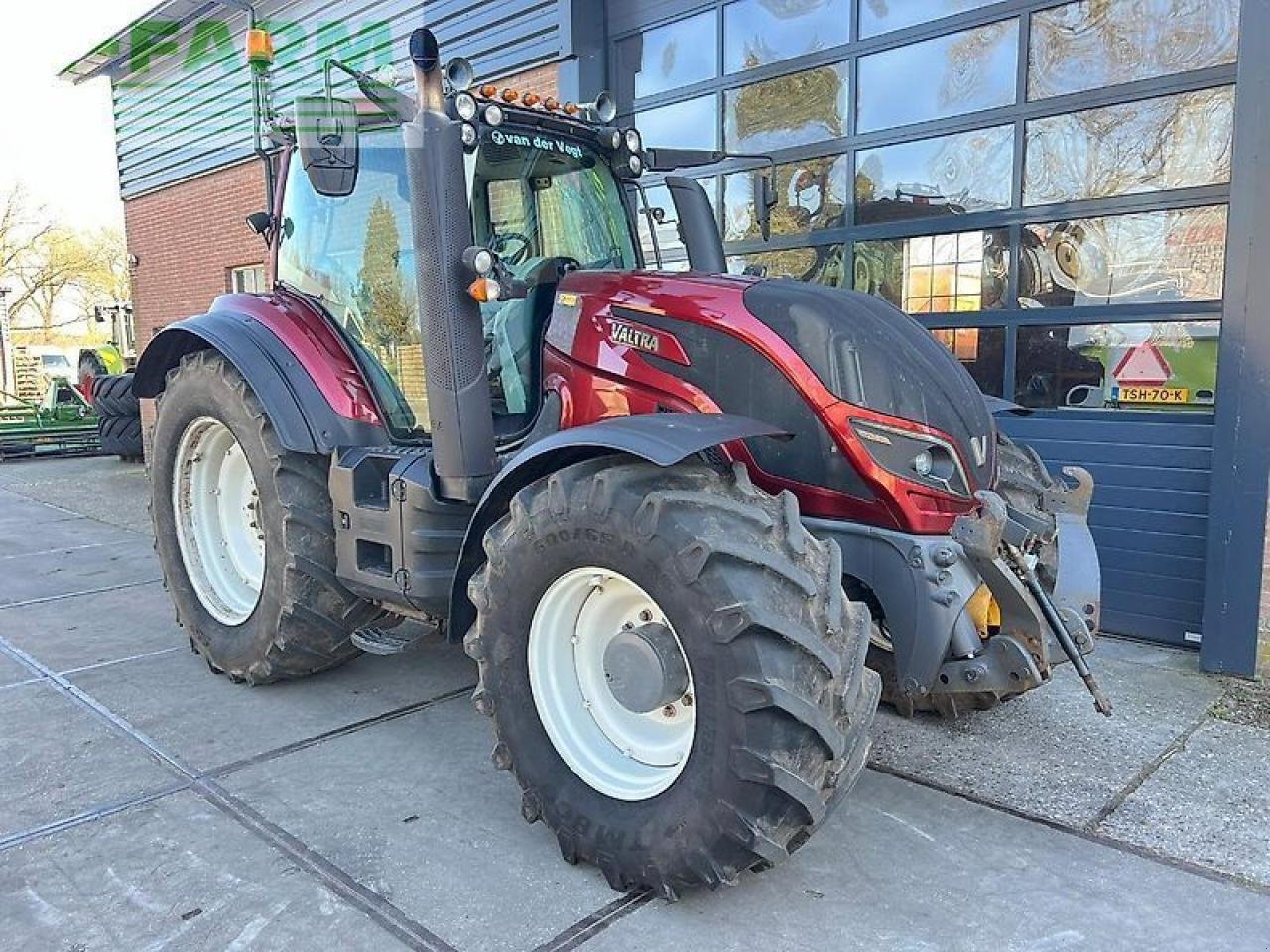Traktor типа Valtra t 174 versu, Gebrauchtmaschine в ag BROEKLAND (Фотография 7)