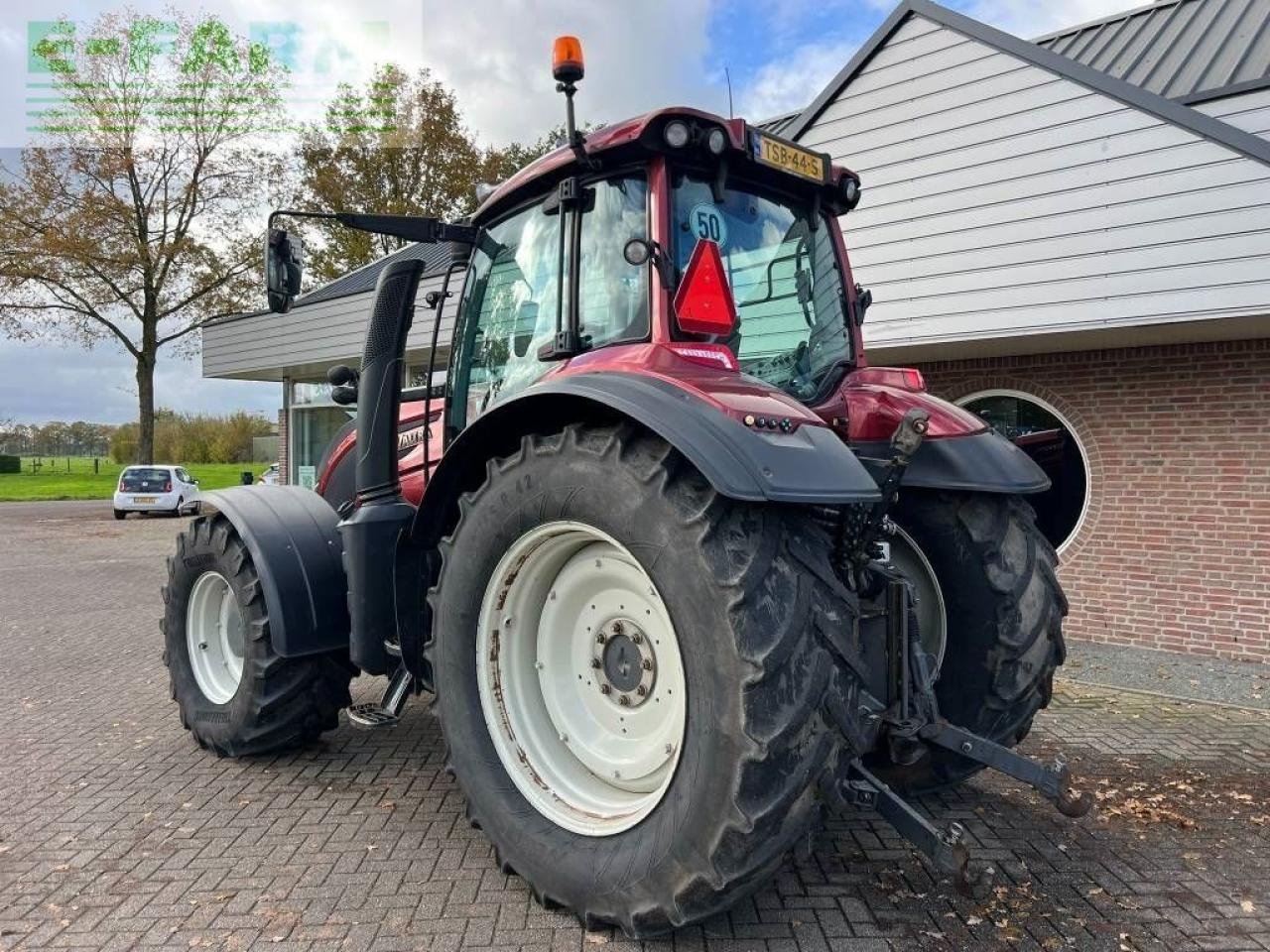 Traktor типа Valtra t 174 versu, Gebrauchtmaschine в ag BROEKLAND (Фотография 3)