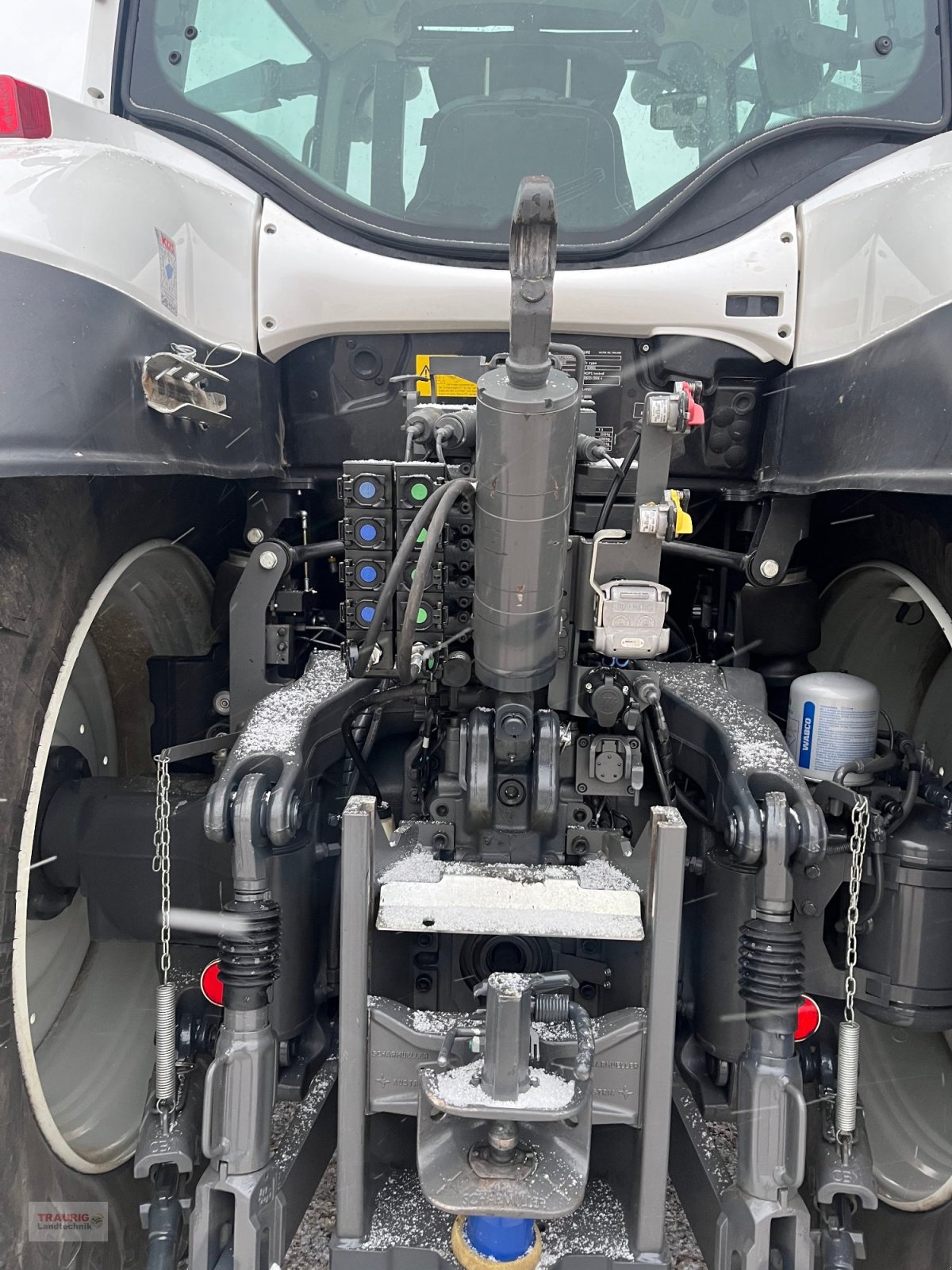 Traktor du type Valtra T 174D voll Ausstattung, Gebrauchtmaschine en Mainburg/Wambach (Photo 13)