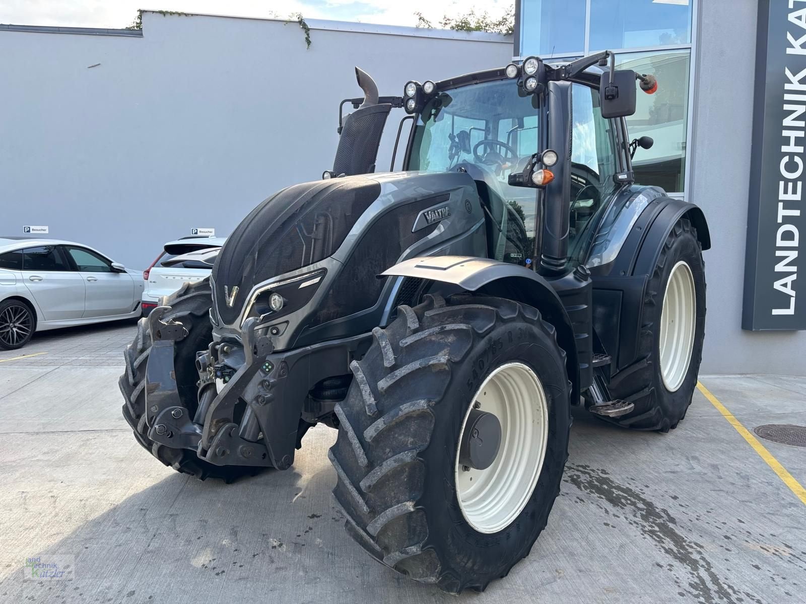 Traktor tipa Valtra T 174e Active, Gebrauchtmaschine u Deutsch-Wagram (Slika 2)