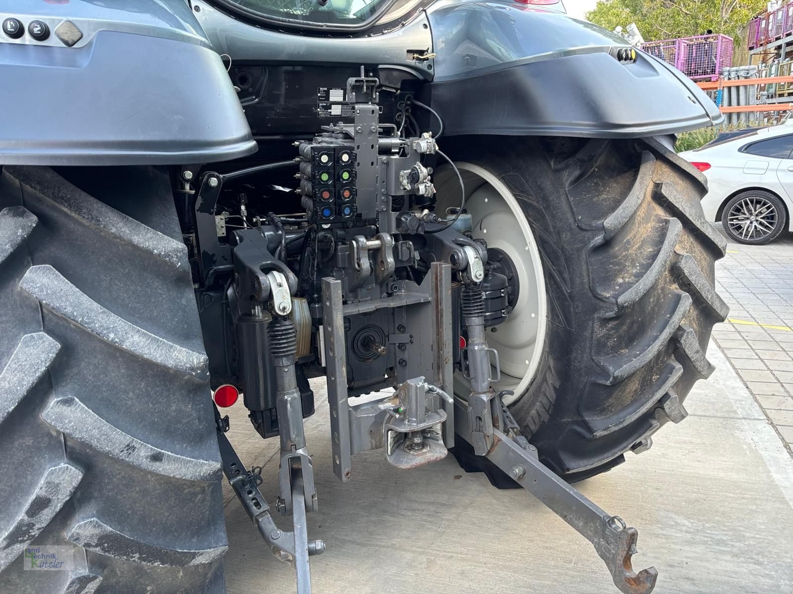 Traktor tipa Valtra T 174e Active, Gebrauchtmaschine u Deutsch-Wagram (Slika 10)