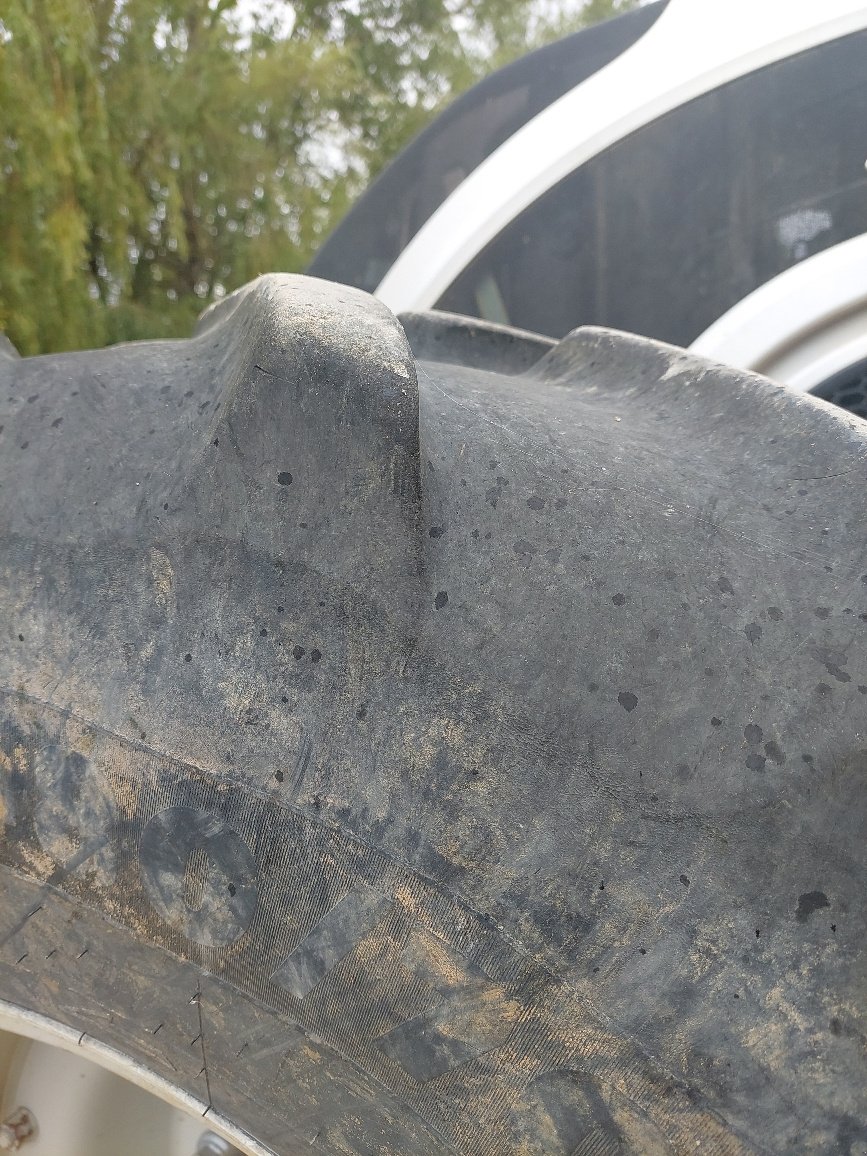 Traktor typu Valtra T 174e D SmartTouch, Gebrauchtmaschine w LABASTIDE MURAT (Zdjęcie 7)