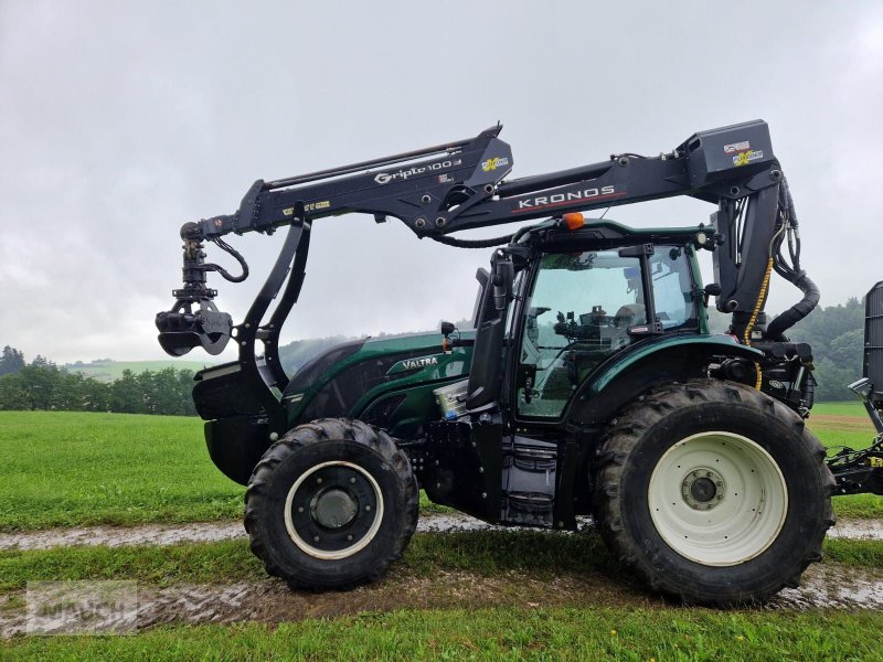 Traktor des Typs Valtra T 174e Direct, Gebrauchtmaschine in Burgkirchen (Bild 1)
