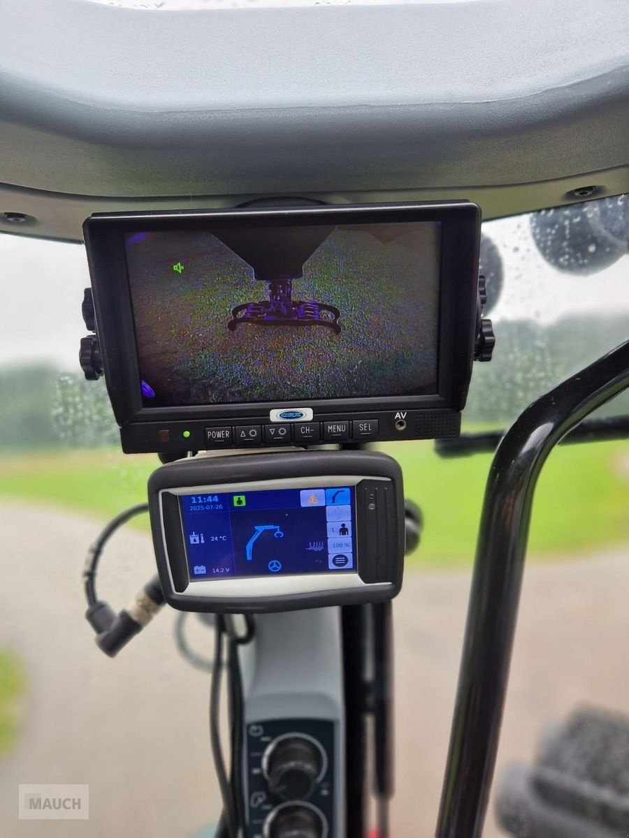 Traktor van het type Valtra T 174e Direct, Gebrauchtmaschine in Burgkirchen (Foto 4)