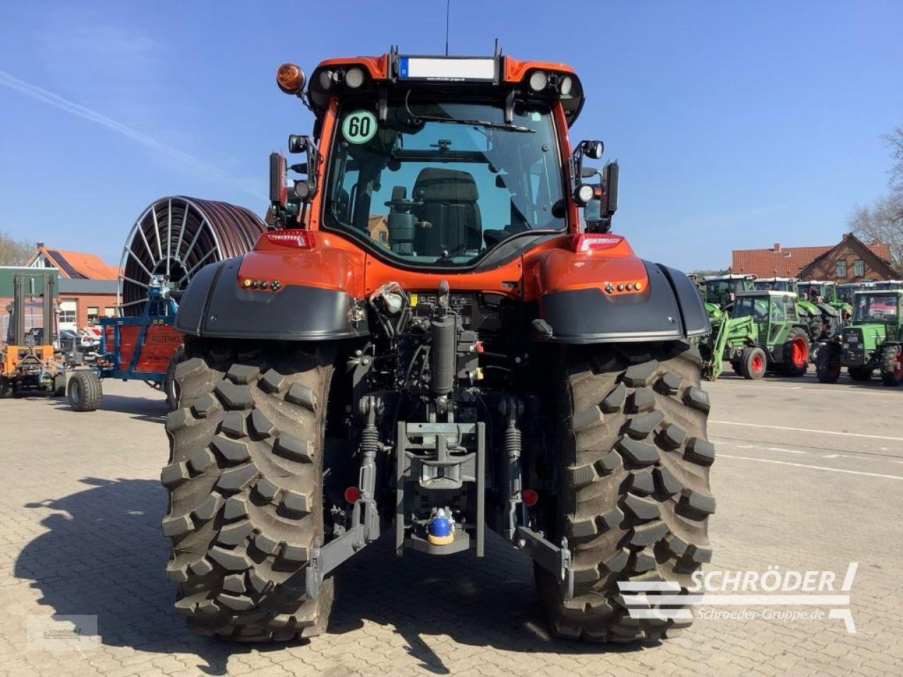 Traktor typu Valtra T 175 ED RÜFA, Gebrauchtmaschine w Völkersen (Zdjęcie 8)