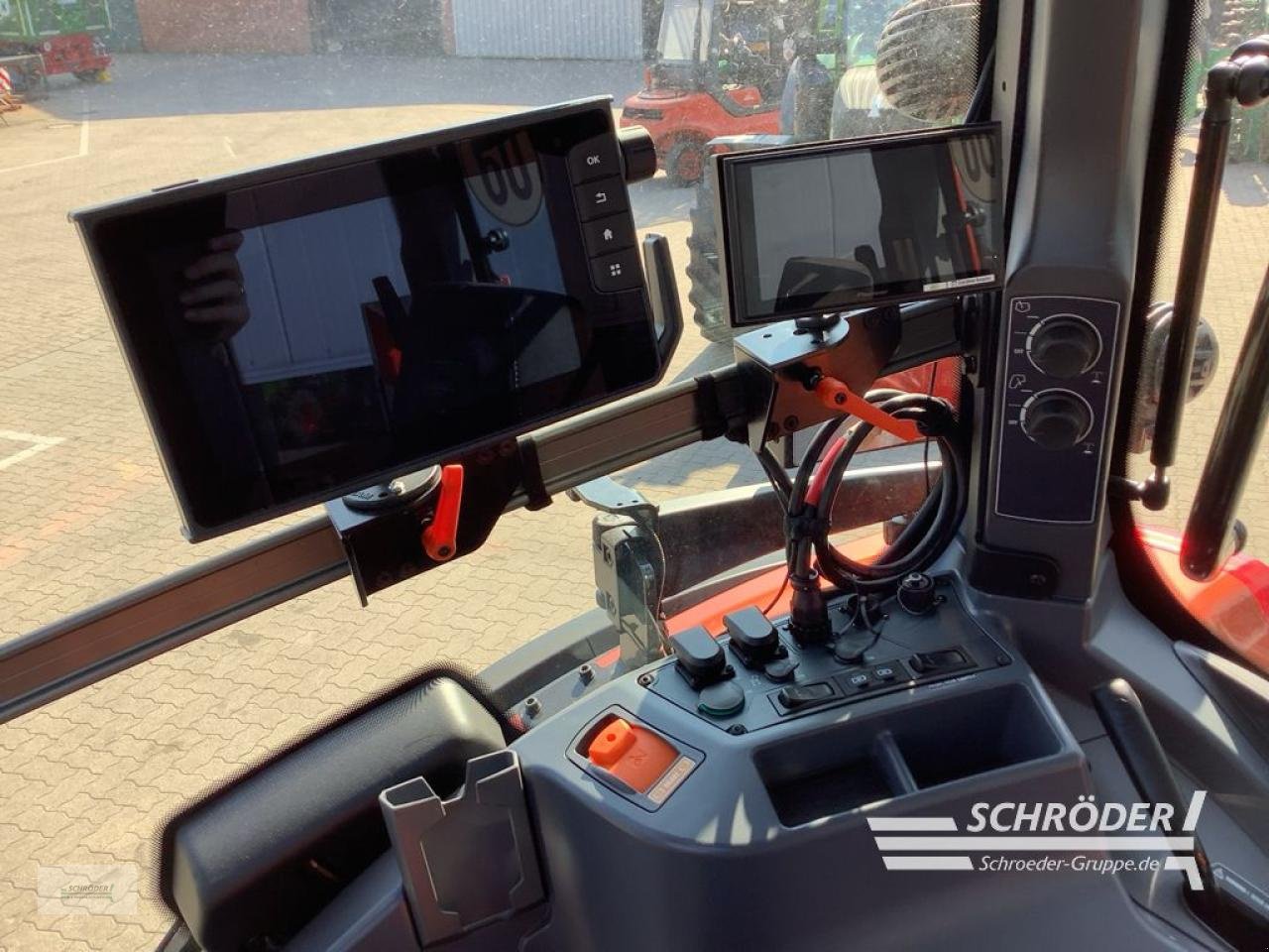 Traktor typu Valtra T 175 ED RÜFA, Gebrauchtmaschine w Völkersen (Zdjęcie 13)