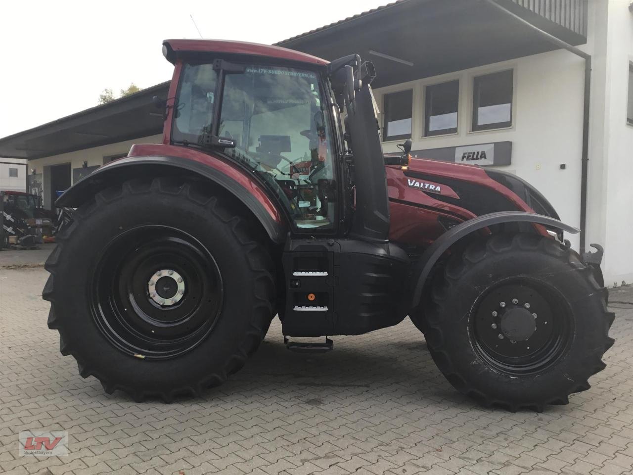 Traktor typu Valtra T 175e D TW GL, Neumaschine v Eggenfelden (Obrázok 1)