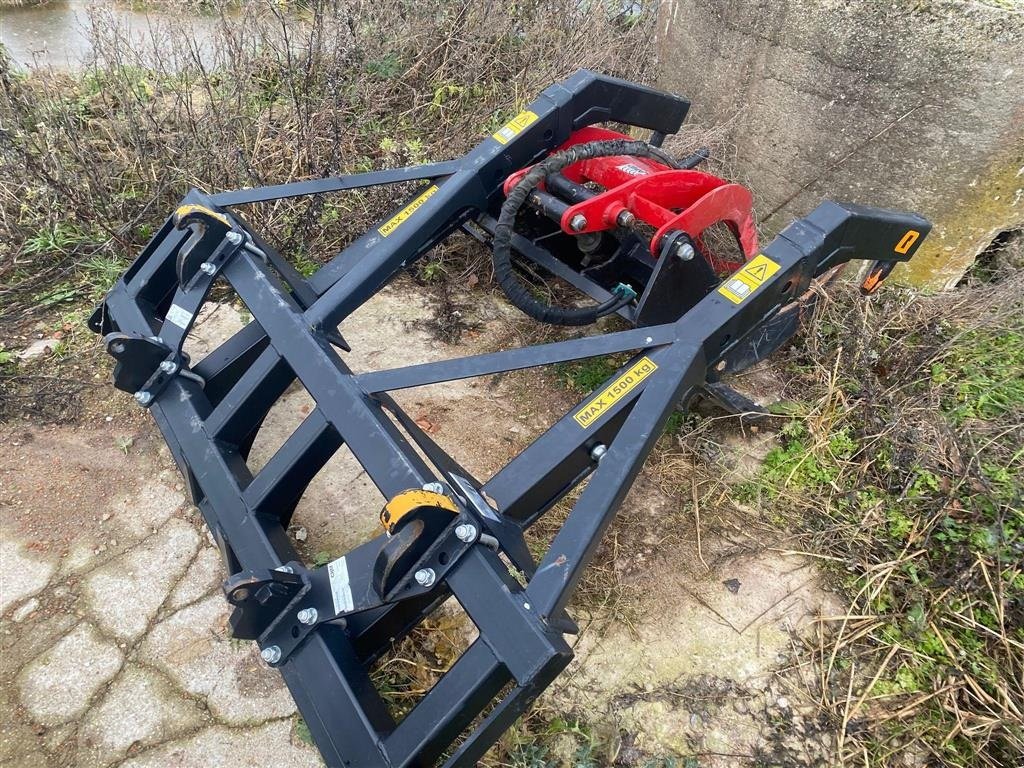 Traktor типа Valtra T 191 Advance Frontlæsser med diverse redskaber og tvillingehjul., Gebrauchtmaschine в Kolding (Фотография 10)