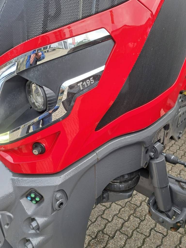 Traktor типа Valtra T 195 D, Neumaschine в Borne (Фотография 8)