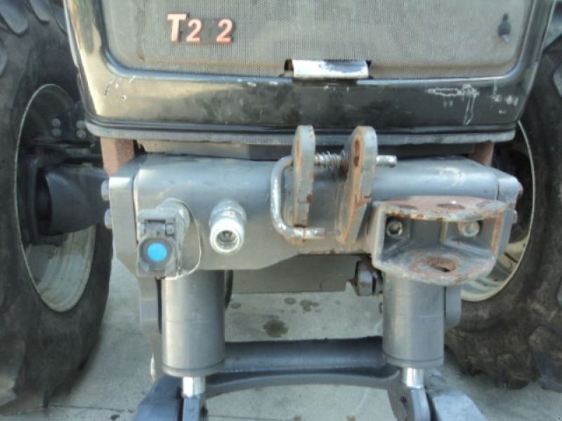 Traktor типа Valtra T 202 DIRECT, Gebrauchtmaschine в MOULLE (Фотография 7)