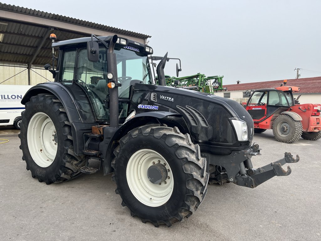 Traktor van het type Valtra T 203 DIRECT, Gebrauchtmaschine in VERT TOULON (Foto 4)