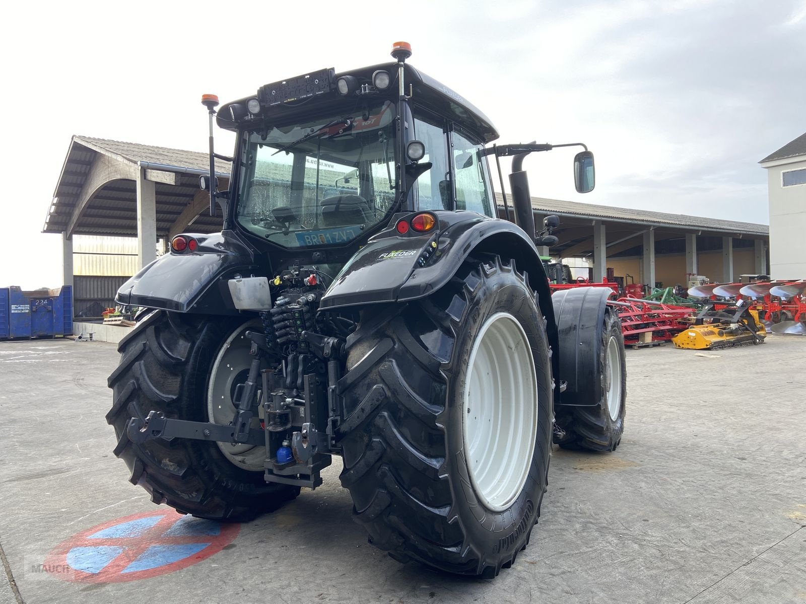 Traktor Türe ait Valtra T 203 Direct, Gebrauchtmaschine içinde Burgkirchen (resim 5)