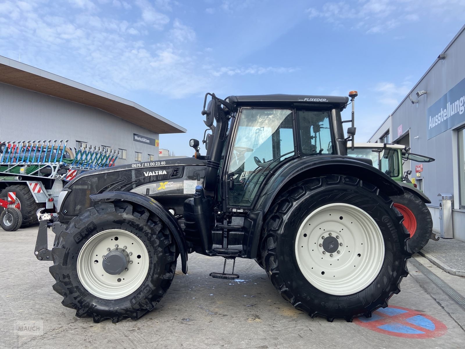 Traktor Türe ait Valtra T 203 Direct, Gebrauchtmaschine içinde Burgkirchen (resim 10)