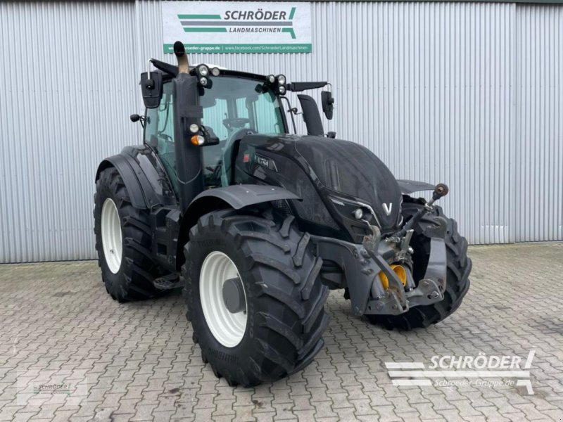 Traktor des Typs Valtra T 214 D SMARTTOUCH + RTK, Gebrauchtmaschine in Jade OT Schweiburg (Bild 1)