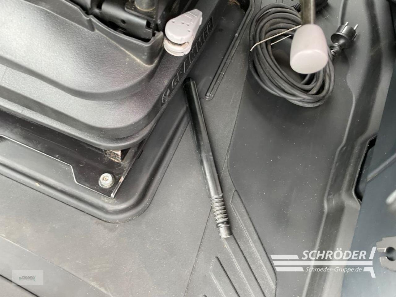 Traktor typu Valtra T 214 D SMARTTOUCH + RTK, Gebrauchtmaschine w Jade OT Schweiburg (Zdjęcie 12)