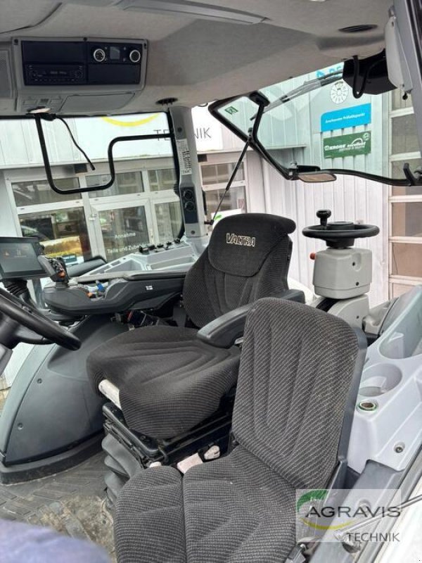 Traktor typu Valtra T 214 D, Gebrauchtmaschine v Celle (Obrázok 8)