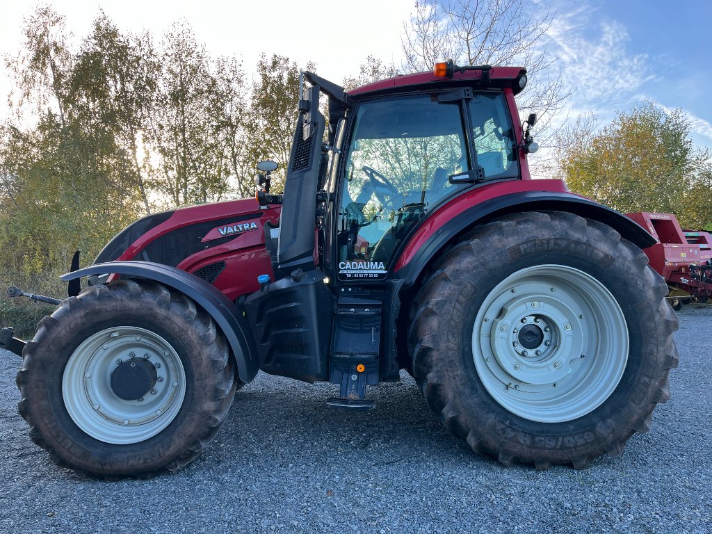 Traktor tipa Valtra T 214 DIRECT SMARTTOUCH, Gebrauchtmaschine u Saint-Rémy (Slika 2)