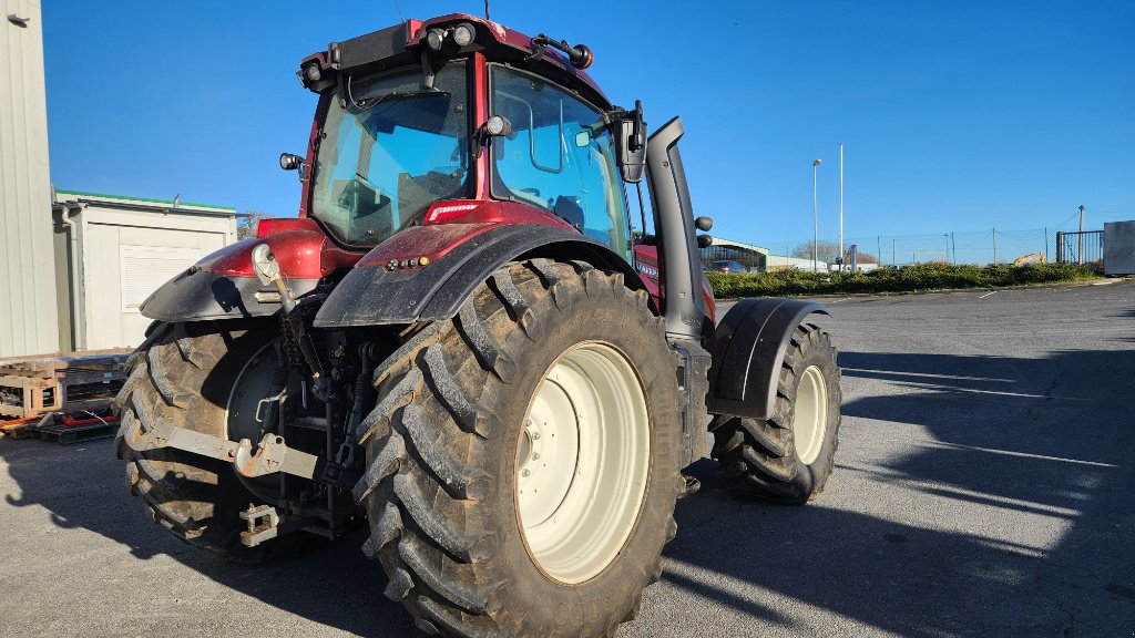 Traktor typu Valtra T 214 DIRECT SMARTTOUCH, Gebrauchtmaschine v Calmont (Obrázek 7)