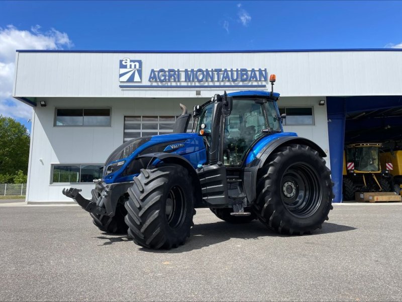 Traktor of the type Valtra T 214 Direct UNLIMITED, Gebrauchtmaschine in Montauban (Picture 1)