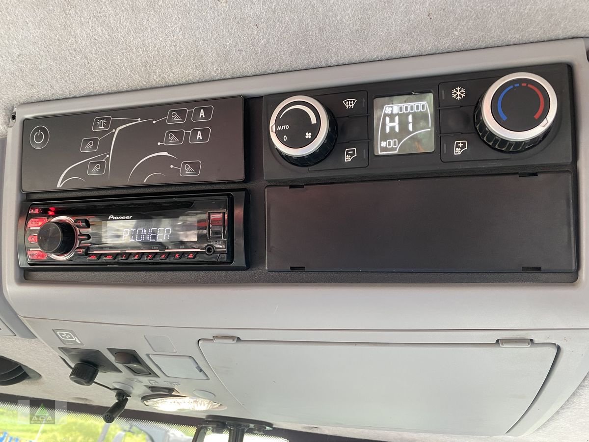 Traktor des Typs Valtra T 214 Direct, Gebrauchtmaschine in Markt Hartmannsdorf (Bild 8)