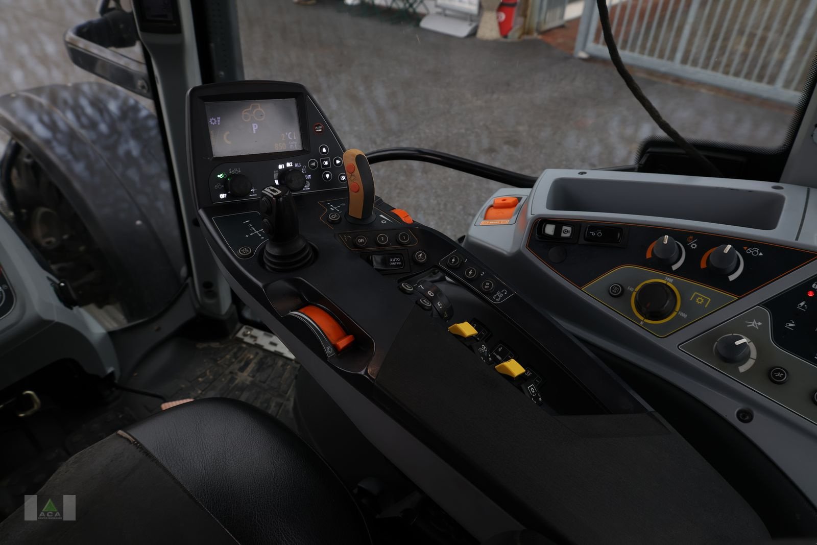 Traktor del tipo Valtra T 214 Direct, Gebrauchtmaschine en Markt Hartmannsdorf (Imagen 18)