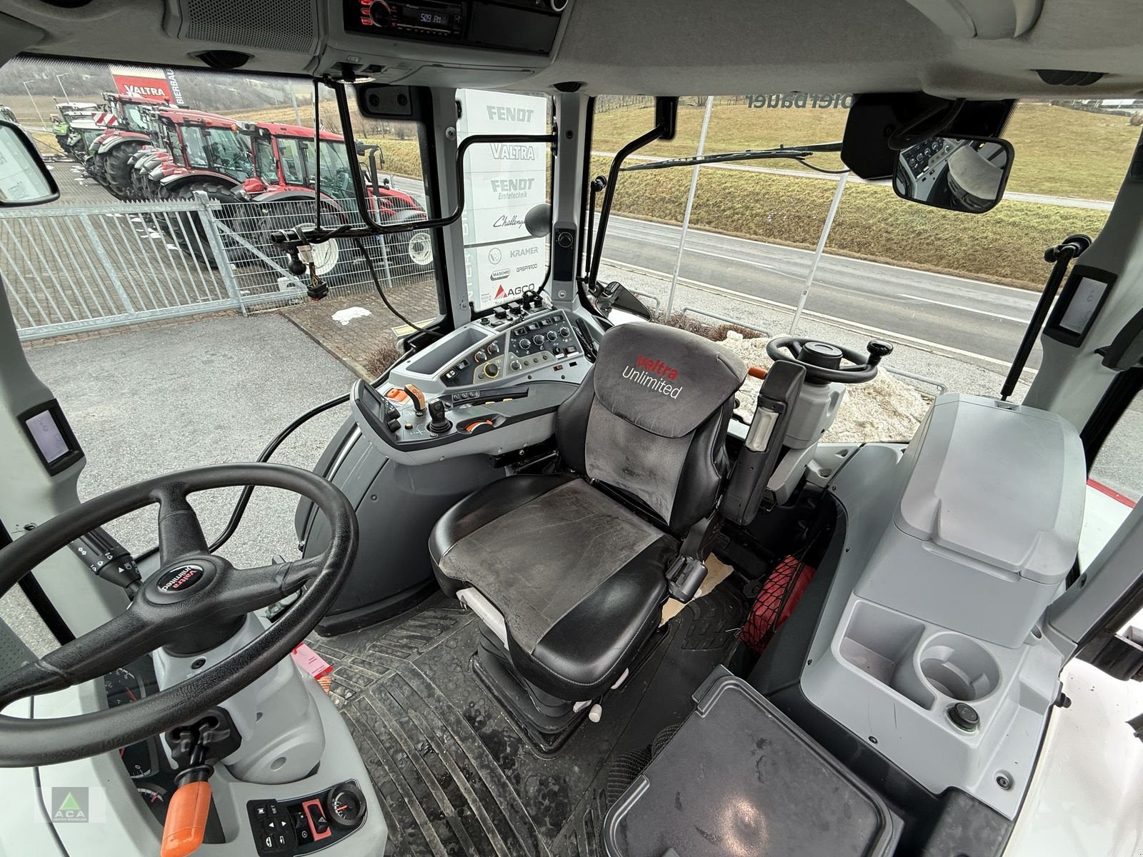 Traktor del tipo Valtra T 214 Direct, Gebrauchtmaschine en Markt Hartmannsdorf (Imagen 19)