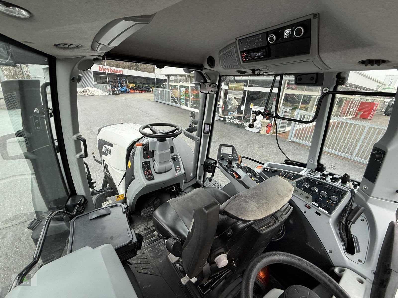 Traktor a típus Valtra T 214 Direct, Gebrauchtmaschine ekkor: Markt Hartmannsdorf (Kép 20)