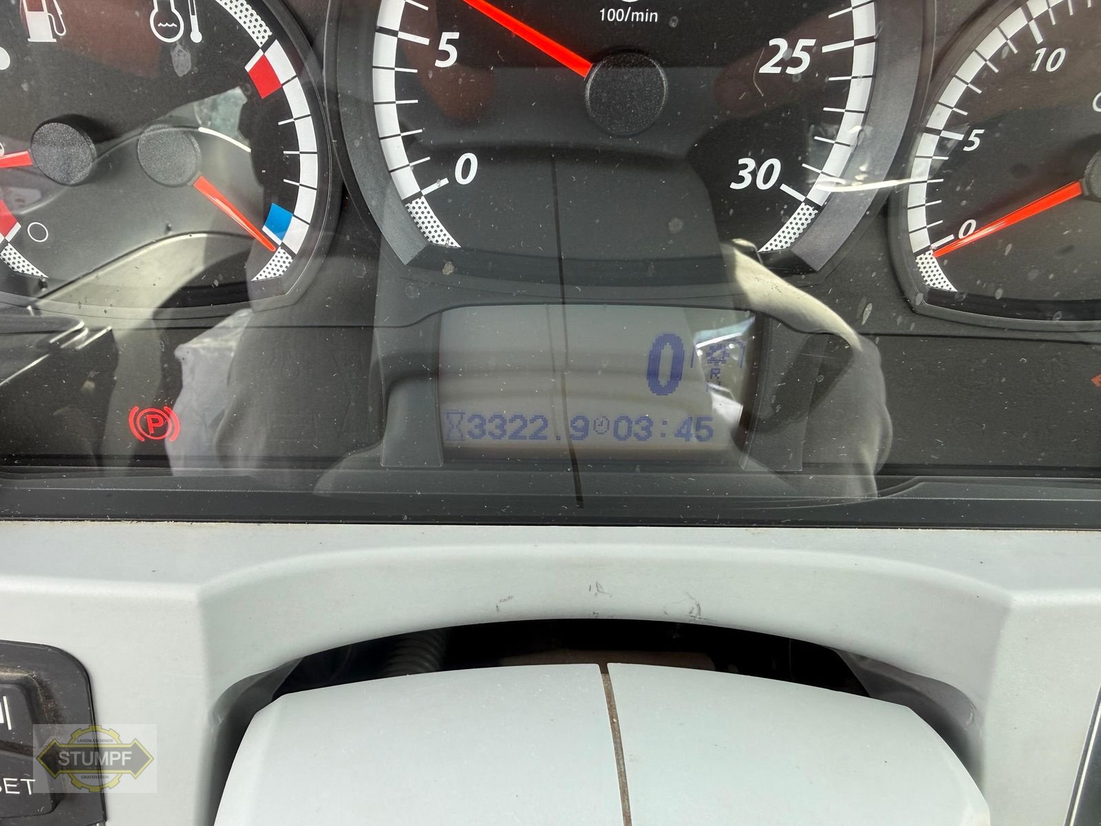 Traktor van het type Valtra T 214 Direct, Gebrauchtmaschine in Grafenstein (Foto 5)