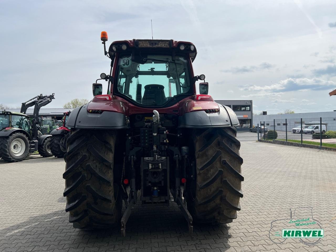 Traktor del tipo Valtra T 214 Versu, Gebrauchtmaschine en Blankenheim (Imagen 7)