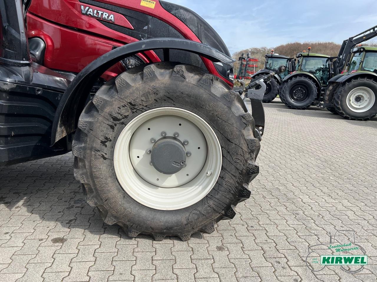 Traktor del tipo Valtra T 214 Versu, Gebrauchtmaschine en Blankenheim (Imagen 11)