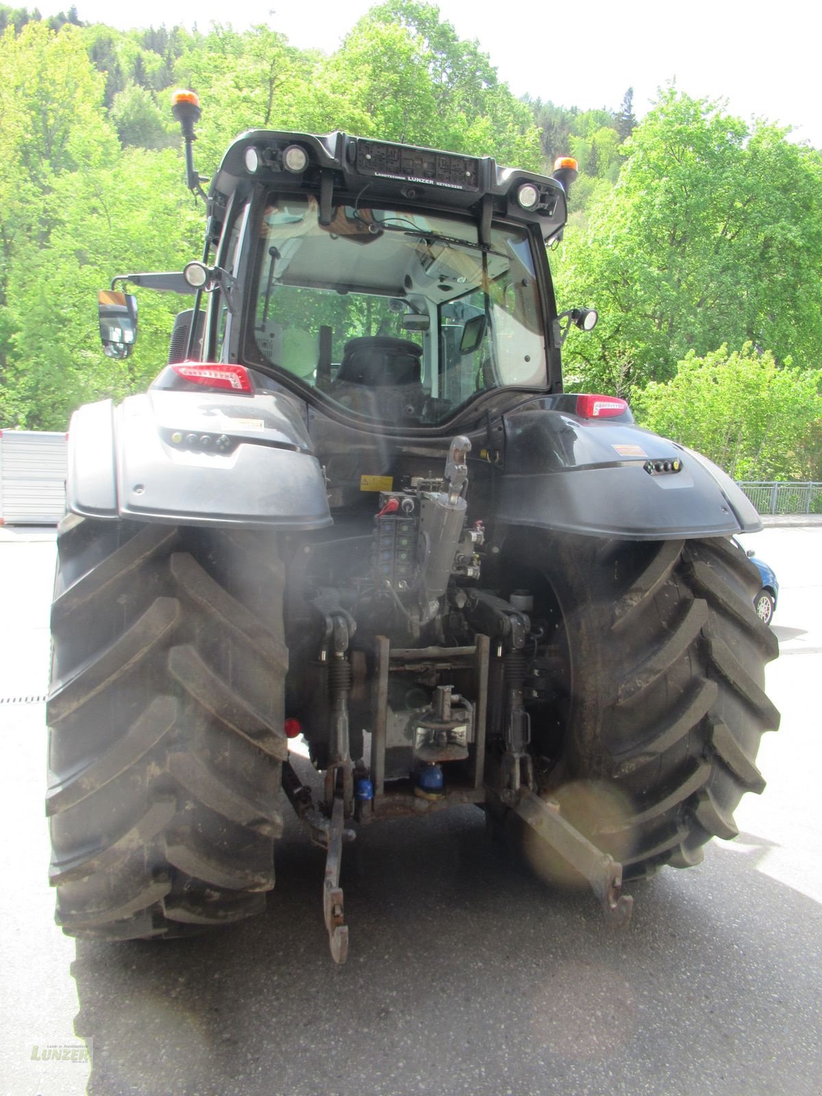 Traktor a típus Valtra T 214D, Gebrauchtmaschine ekkor: Kaumberg (Kép 5)