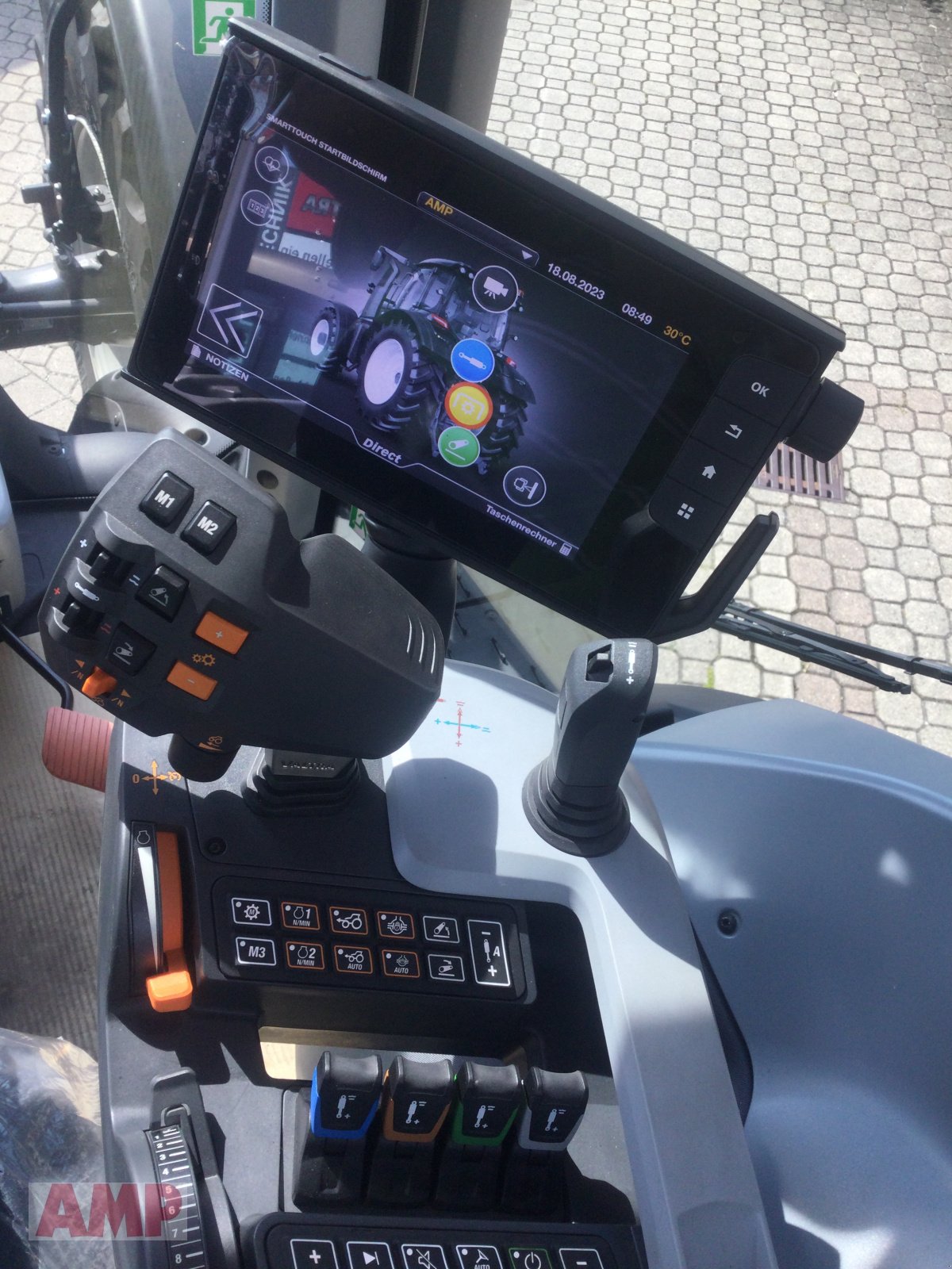 Traktor des Typs Valtra T 215 D, Rüfa, Neumaschine in Teising (Bild 7)