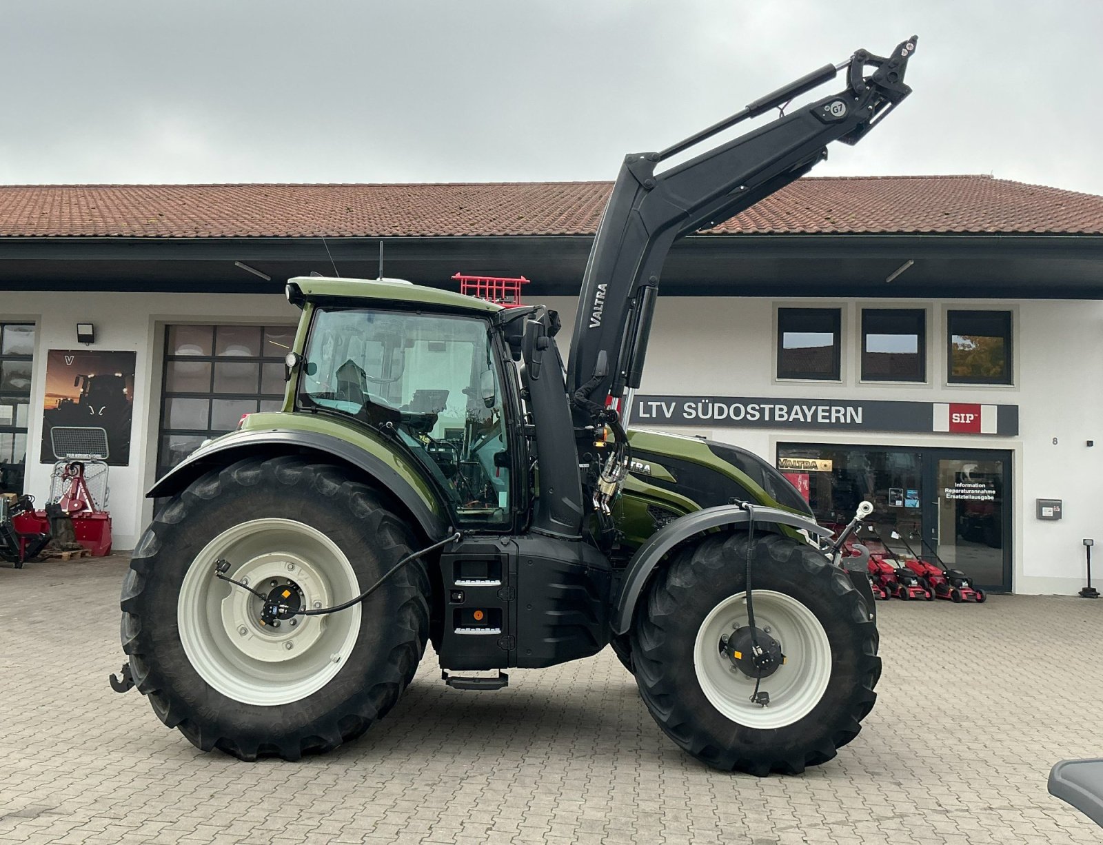 Traktor a típus Valtra T 215 D, Gebrauchtmaschine ekkor: Deggendorf (Kép 2)