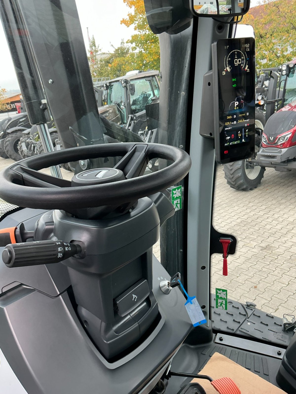 Traktor a típus Valtra T 215 D, Gebrauchtmaschine ekkor: Deggendorf (Kép 13)