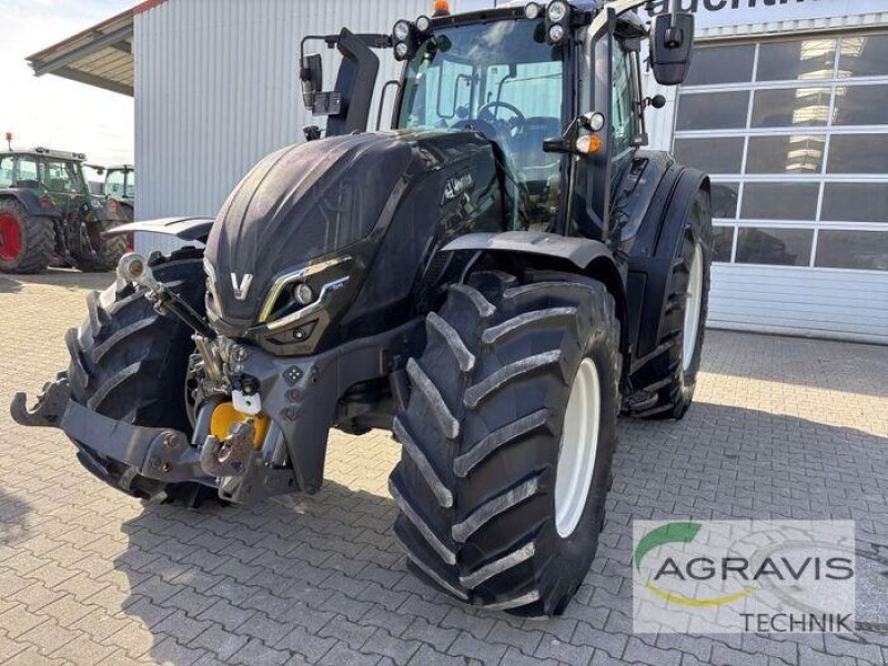 Traktor типа Valtra T 215 D, Gebrauchtmaschine в Olfen  (Фотография 1)