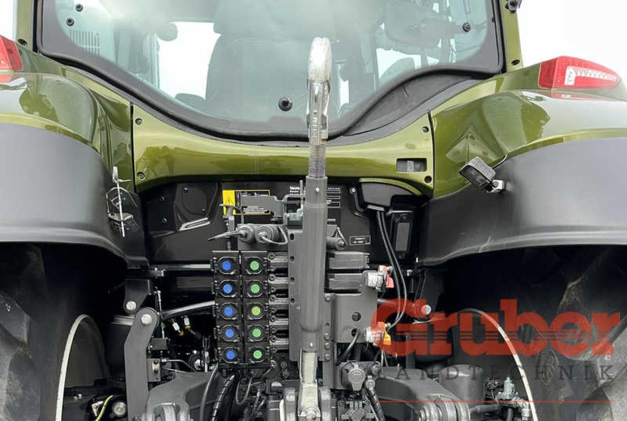 Traktor του τύπου Valtra T 215 D, Gebrauchtmaschine σε Ampfing (Φωτογραφία 9)