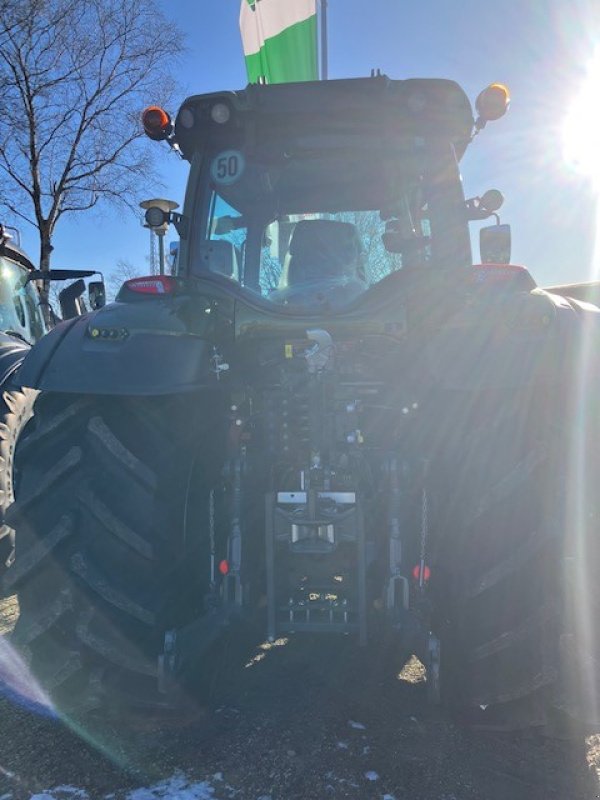 Traktor van het type Valtra T 215 D, Neumaschine in Werther (Foto 3)