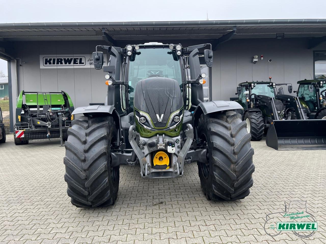Traktor typu Valtra T 215 Direct, Vorführmaschine v Blankenheim (Obrázek 5)