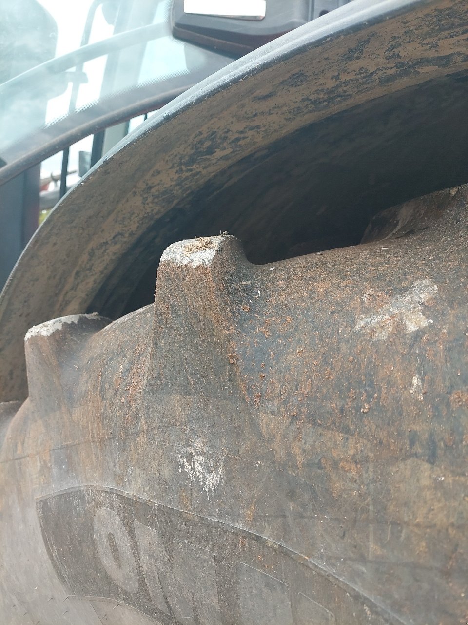 Traktor des Typs Valtra T 215 DIRECT, Gebrauchtmaschine in Calmont (Bild 9)