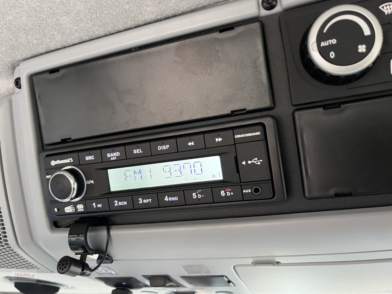 Traktor του τύπου Valtra T 215D / Vollausstattung, Neumaschine σε Mainburg/Wambach (Φωτογραφία 18)