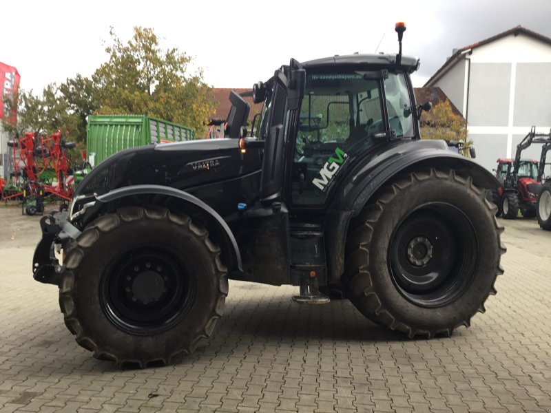 Valtra T 215D, Gebrauchtmaschine, Baujahr: 2022, Betriebsstunden: 300 Stunden (Bild 1) Traktor des Typs Valtra T 215D, Gebrauchtmaschine in Kunde (Bild 1)
