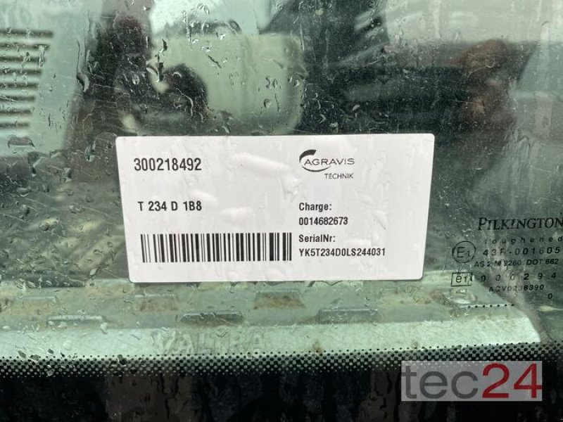 Traktor Türe ait Valtra T 234 D 1B8, Gebrauchtmaschine içinde Brakel (resim 16)