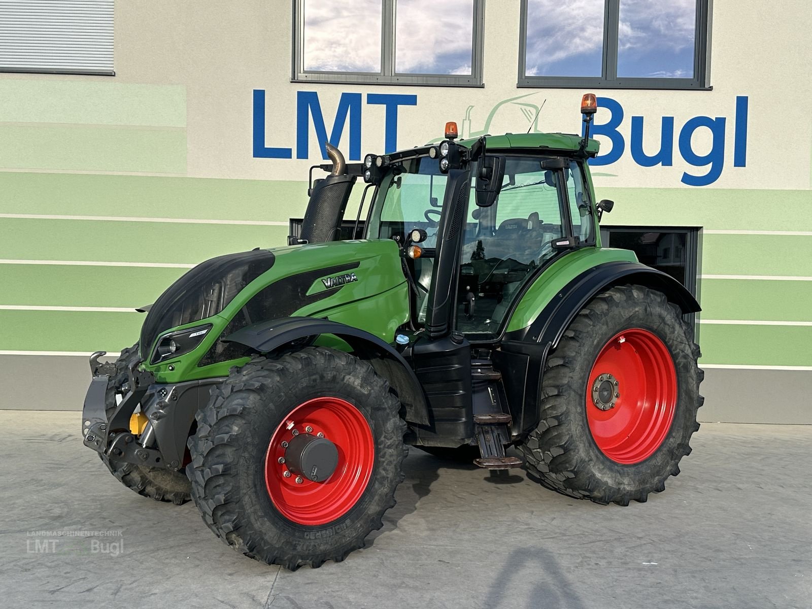 Traktor типа Valtra T 234 Direct, Gebrauchtmaschine в Hürm (Фотография 1)