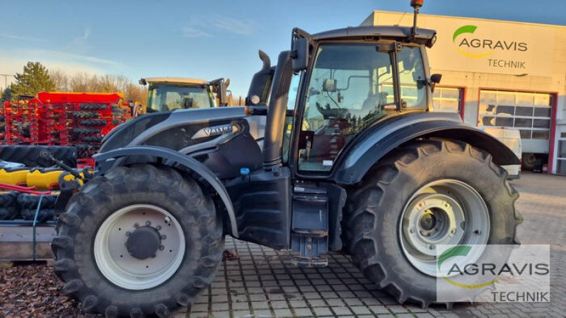 Traktor typu Valtra T 234 V, Gebrauchtmaschine v Schladen (Obrázek 1)