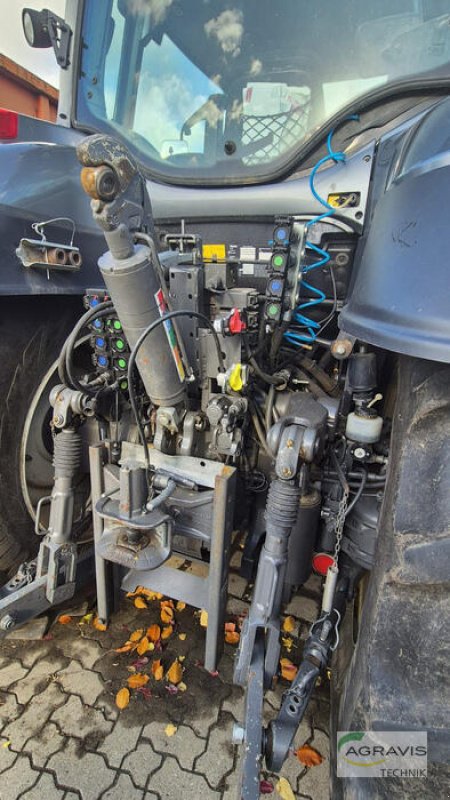 Traktor typu Valtra T 234 V, Gebrauchtmaschine v Schladen (Obrázek 8)