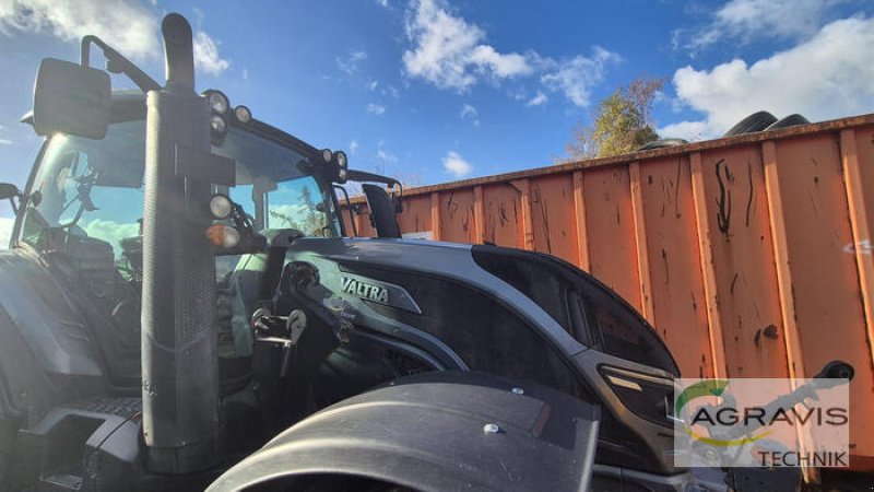 Traktor typu Valtra T 234 V, Gebrauchtmaschine v Schladen (Obrázek 2)