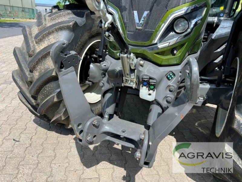 Traktor του τύπου Valtra T 235 D 2A1, Gebrauchtmaschine σε Meppen (Φωτογραφία 7)