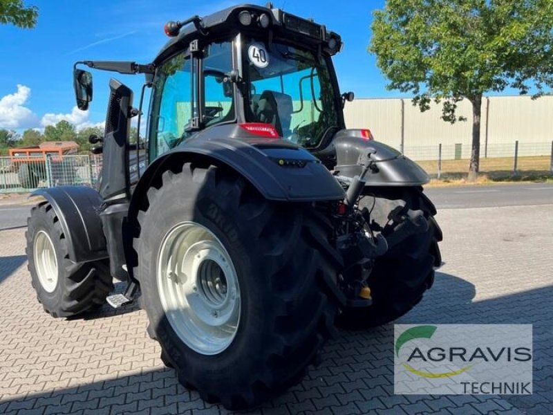 Traktor del tipo Valtra T 235 D, Gebrauchtmaschine In Meppen (Immagine 4)